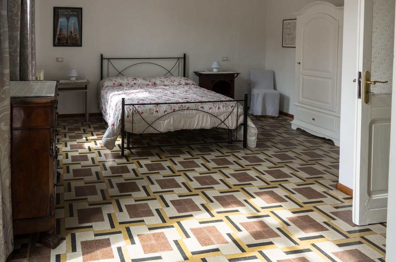La Tintoria Suites Άστι Εξωτερικό φωτογραφία